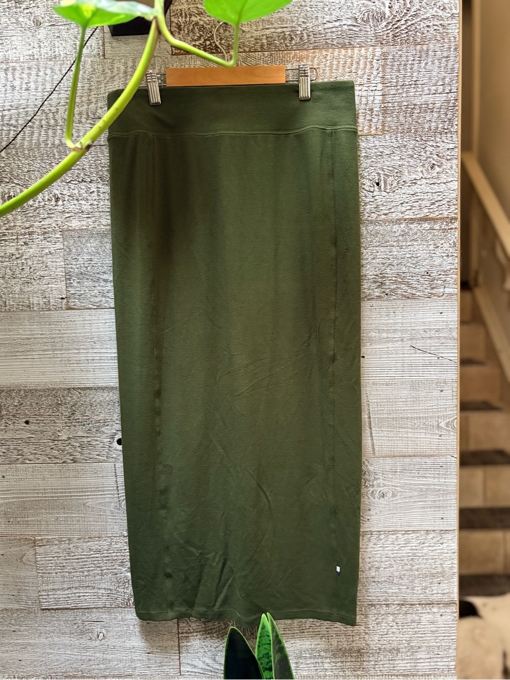 Kit and Ace | "Happy" Knit Long Pencil Skirt - Women's M, Moss/Khaki Green